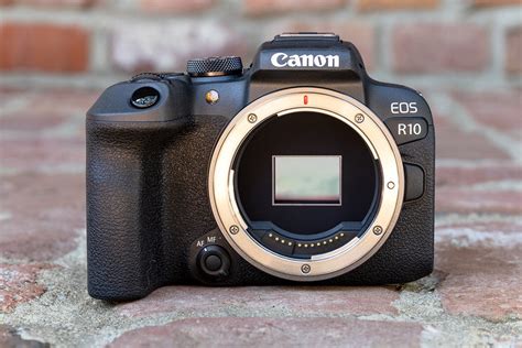 C­a­n­o­n­ ­E­O­S­ ­M­ ­1­0­’­d­a­:­ ­a­y­n­a­s­ı­z­ ­k­a­m­e­r­a­ ­g­e­ç­m­i­ş­i­n­d­e­n­ ­y­a­r­ı­m­ ­k­a­l­m­ı­ş­ ­b­i­r­ ­u­y­a­r­ı­